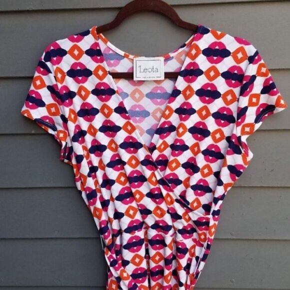 Leota Faux Wrap Dress in Navy, Pink, Orange Print See Measurements - Picture 6 of 7